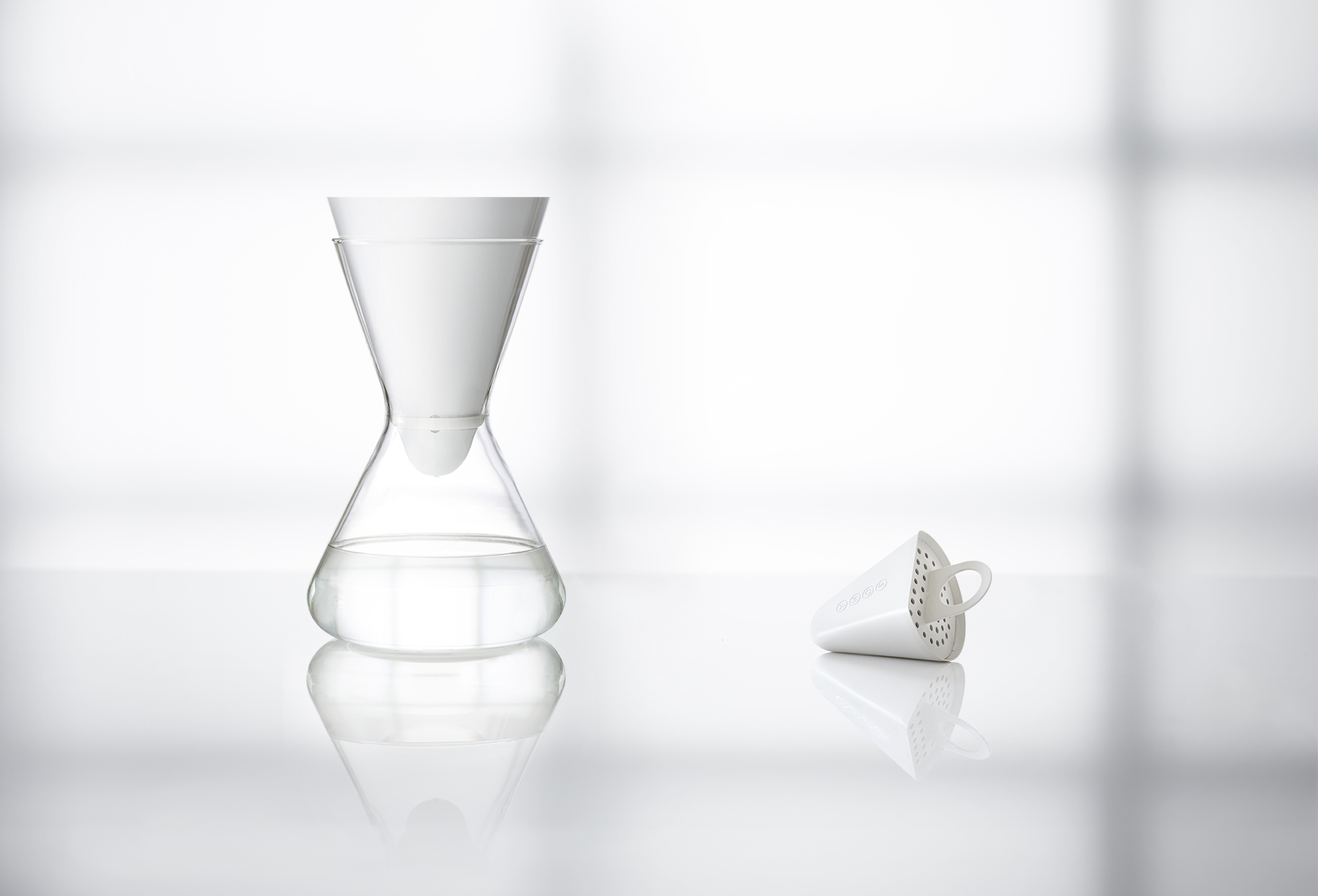 Soma Water Founder: How He Built The Best Biodegradable Water Filter & Raised $150K On Kickstarter