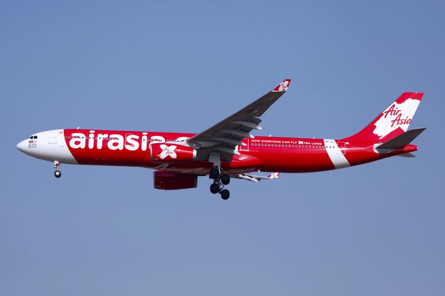 Flying From the U.S. to Asia Could Soon Be Cheap AF