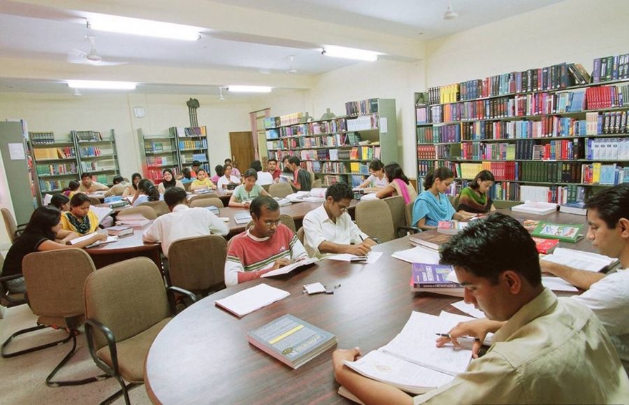 Indian ‘Mystic’ Sells Pens Guaranteed to Help You Ace Exams or Your Money Back