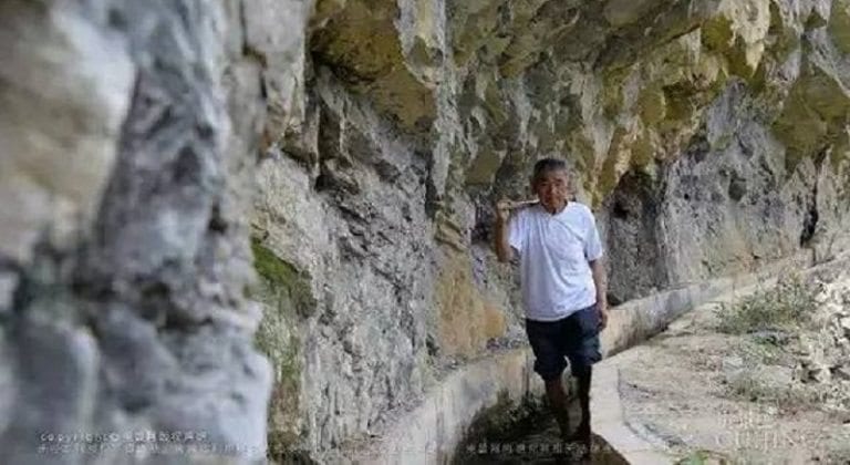 Local Hero Spends 36 Years Digging an Irrigation Channel For His Waterless Village in China