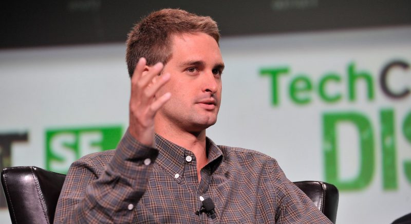 Why Indians are Suddenly Deleting Snapchat