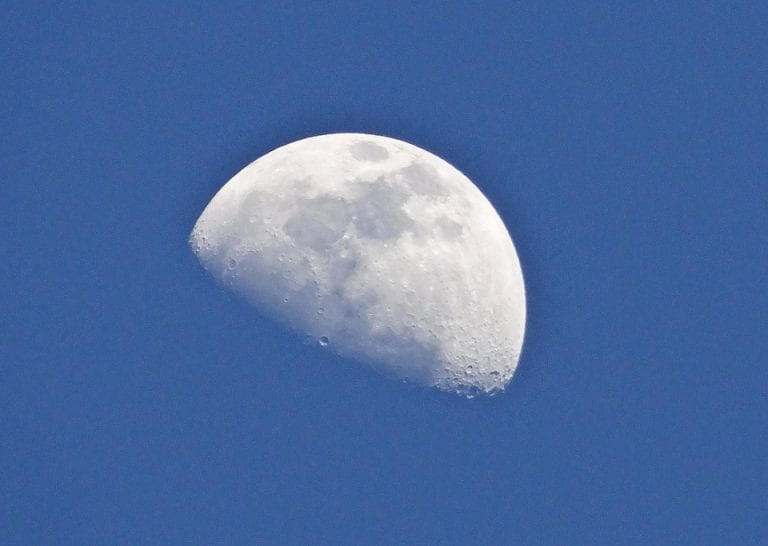 India Plans to Start Mining the Moon by 2030