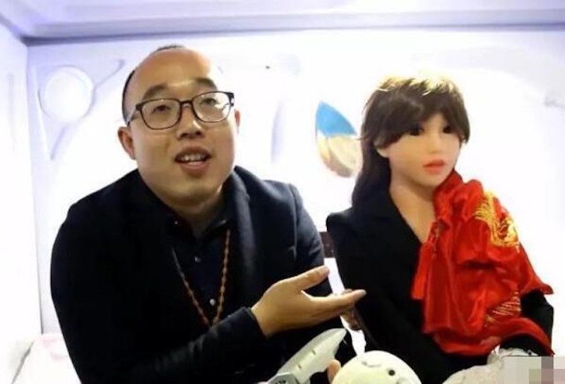 Chinese Engineer ‘Marries’ AI Robot After Having No Luck With Women