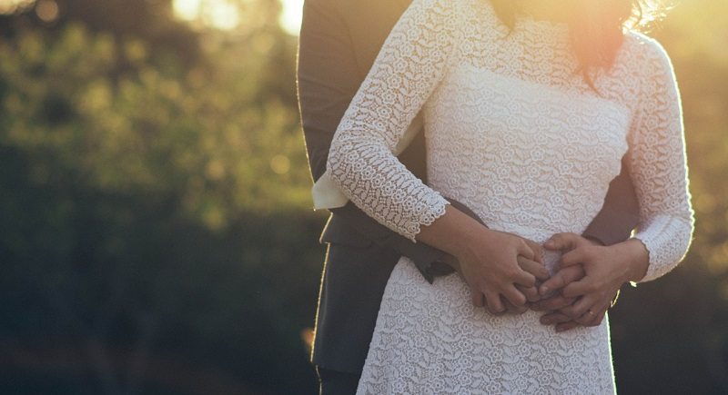 Hong Kong Woman Has Sex With Dad to Keep Him From Marrying His Fiancée