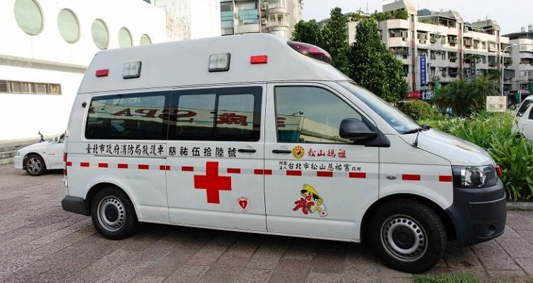 Taiwanese Homeowner Stops Rescuers From Saving Dying Man Because of Asian Superstition