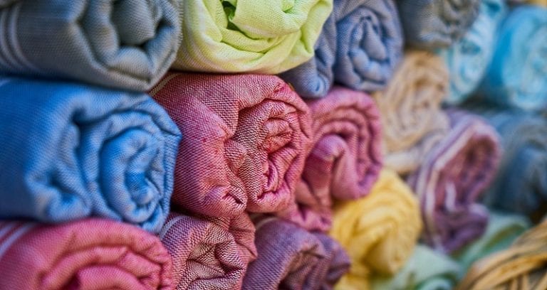 Why North Korea is Now Exporting Clothes to China