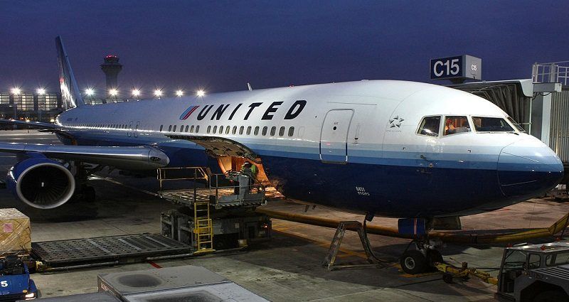 Indian Passenger Accused of Groping Teen While Sleeping on United Airlines Flight