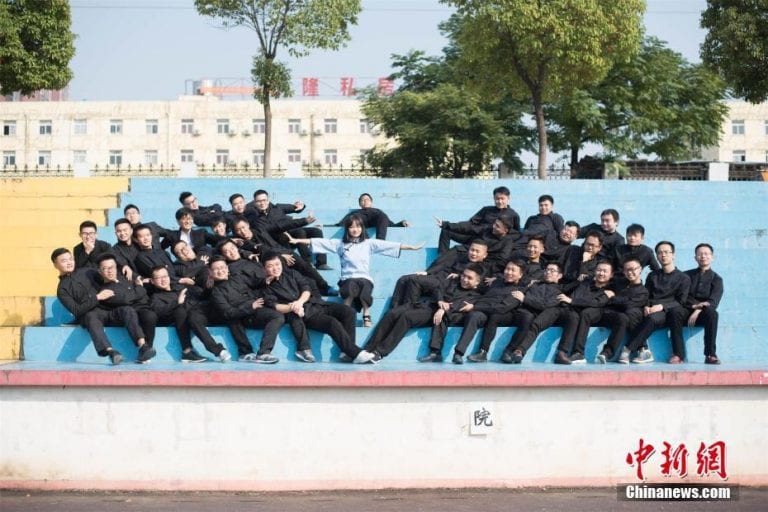 Chinese University Graduation Photo Goes Viral For Having Only One Woman in the Class