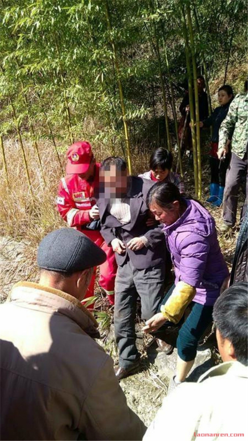 suicidal chinese man reunited with family
