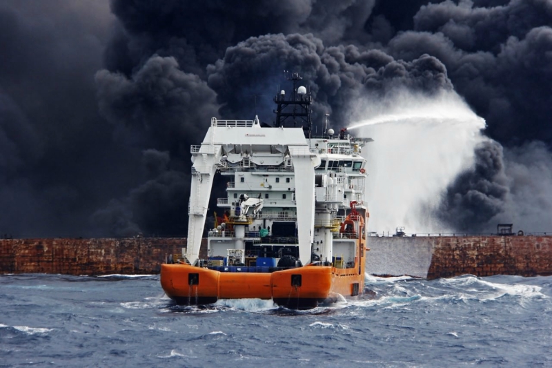 east china sea oil spill