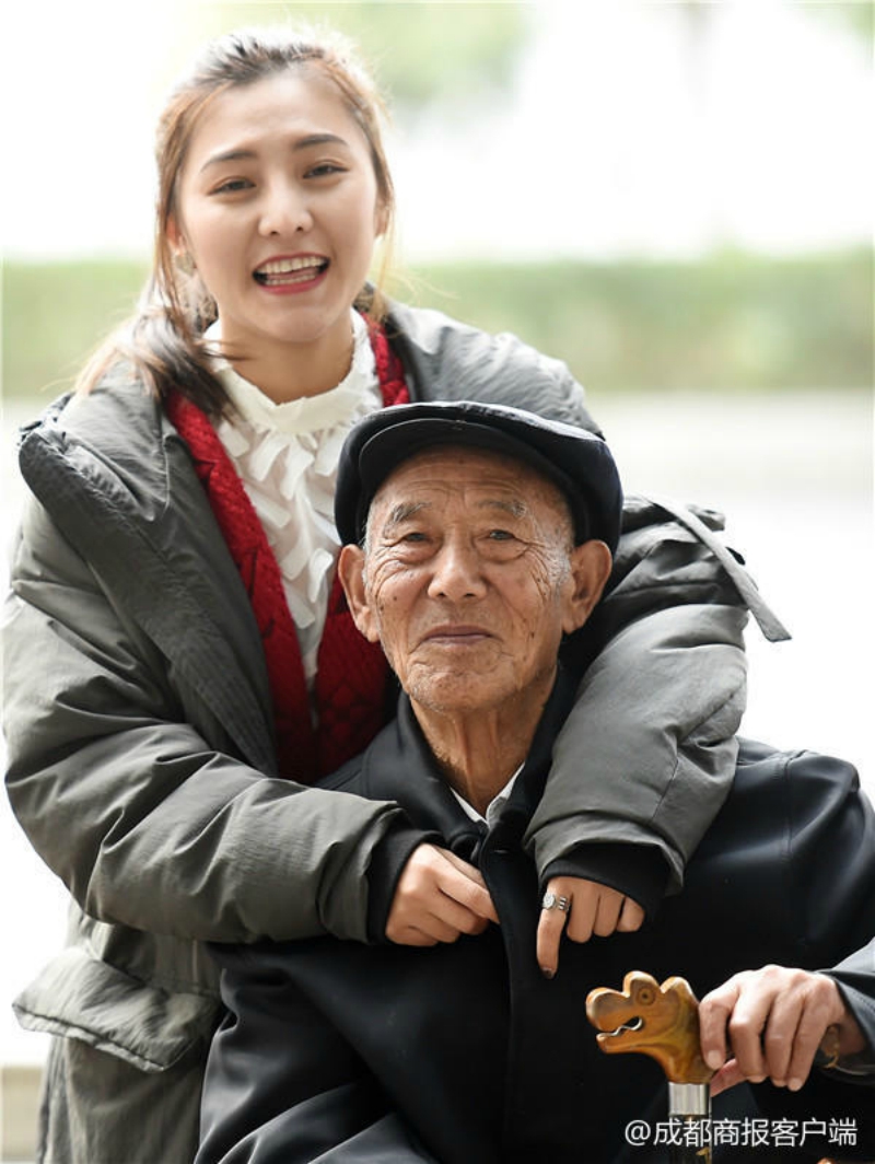 girl with grandpa