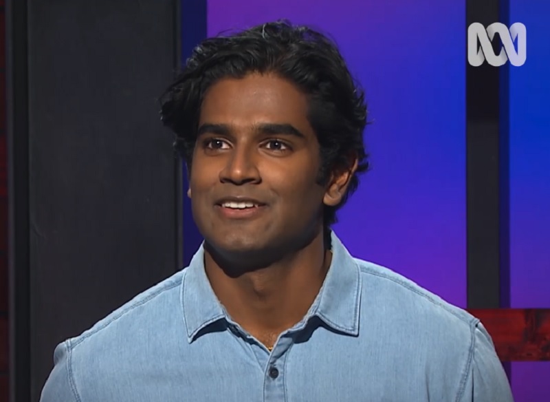 ‘Hard Quiz’ Contestant Looks Like a Prince Straight Out of a Disney Movie