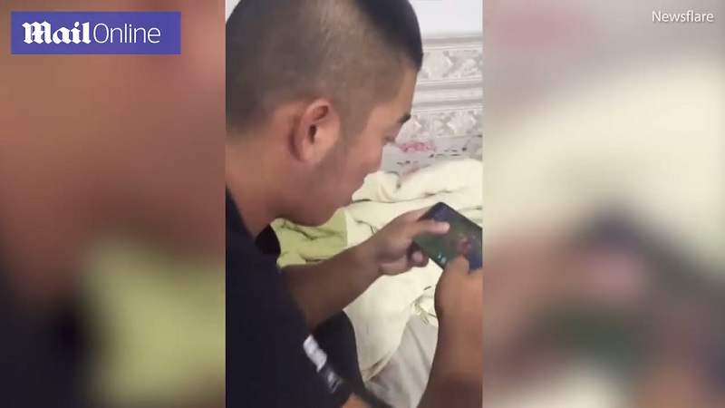 mobile game addiction