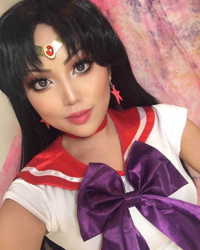 Sailor mars cosplay makeup