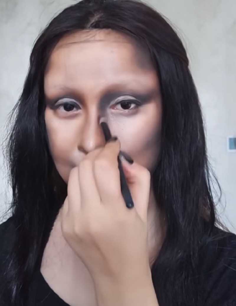 Chinese Vlogger Turns Herself Into The Mona Lisa Using Only Make Up ...