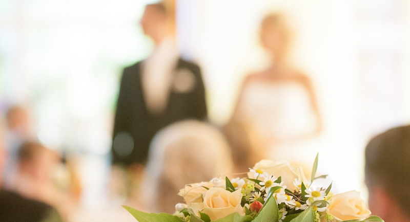 Costa Ricans are Making Thousands of Dollars Marrying Chinese Migrants