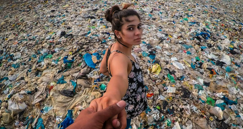 Disturbing Photographs Capture Just How Bad the Plastic Pollution in Mumbai Is