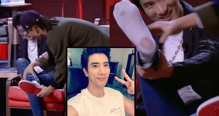 Taiwanese Popstar Who Makes $25 Million a Year Shocks Fans After Revealing His Socks