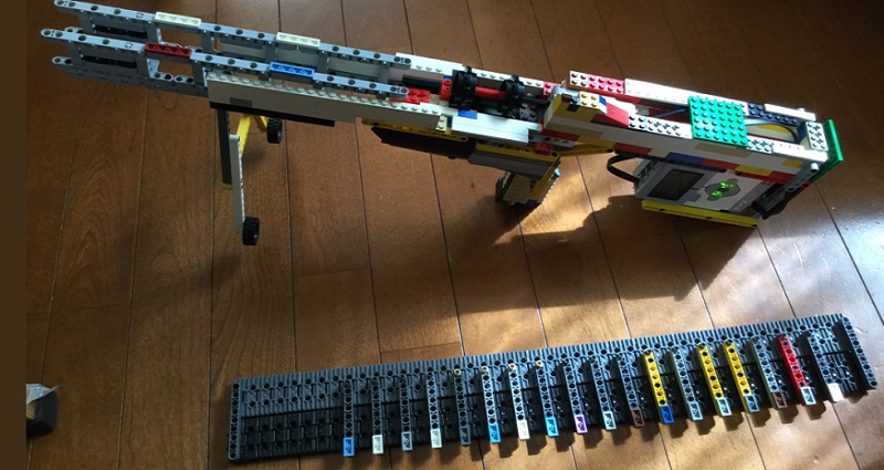 Gangster Soms Let op Japanese Lego Pro Makes Functional 'Machine Gun' on Twitter