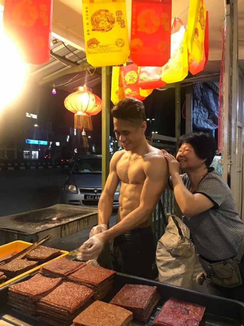 Business is booming for a bak kwa seller on the east coast of Peninsular Malaysia.