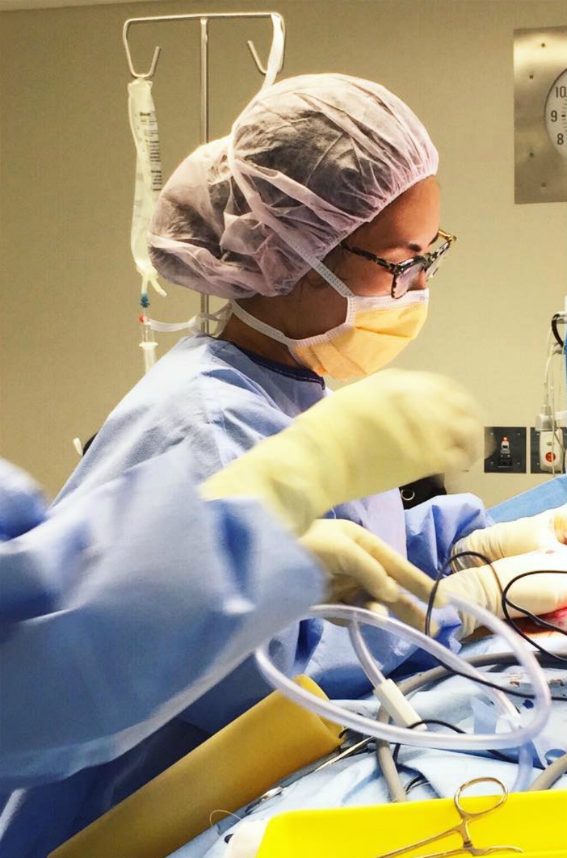 A plastic surgeon in Sydney, Australia has quit her job after months of grueling work that turned her into a patient for six weeks.