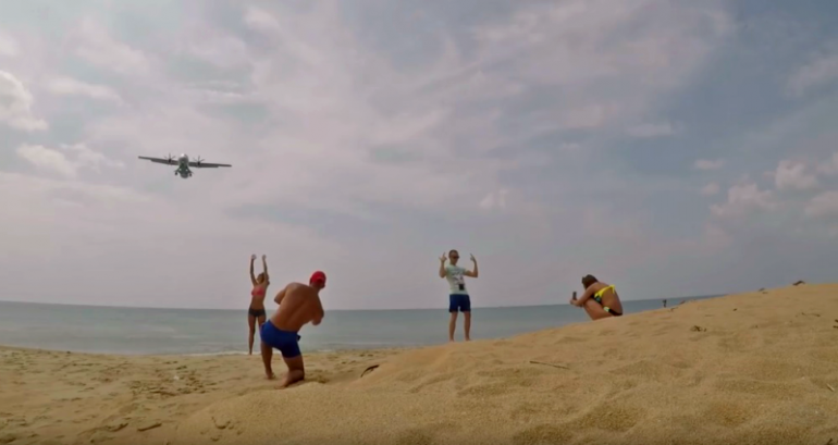 Tourists May Be Sentenced to DEATH for Taking a Selfie at This Thai Beach