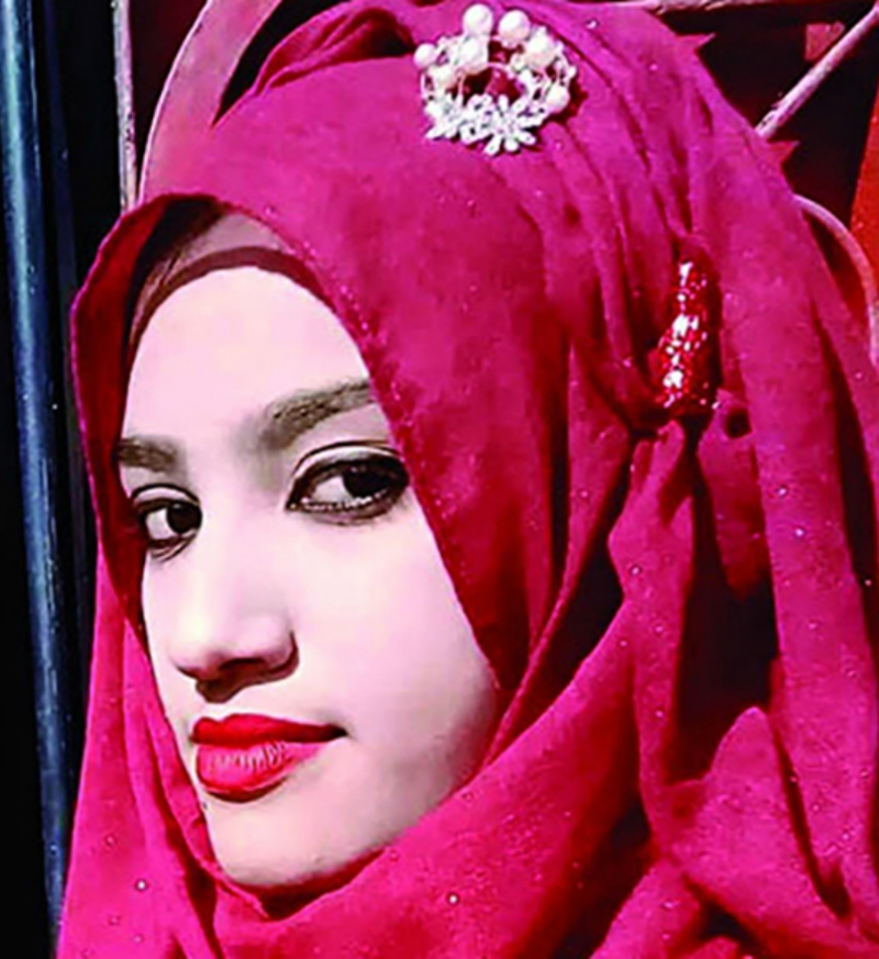 A female student at an Islamic school in Feni, Bangladesh has died days after unidentified individuals set her on fire in apparent retaliation for a sexual harassment report she had made against the school principal.