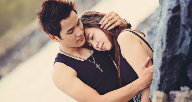 Most Shanghai College Students Have Never Been Kissed or Had Sex, Survey Finds