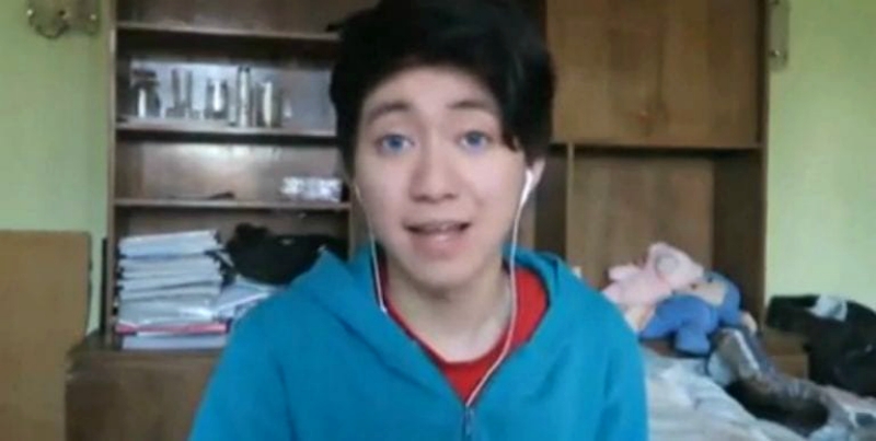 A Chinese YouTuber who tricked a homeless man into eating Oreos filled with toothpaste to “clean his teeth” was sentenced to 15 months in prison last week.
