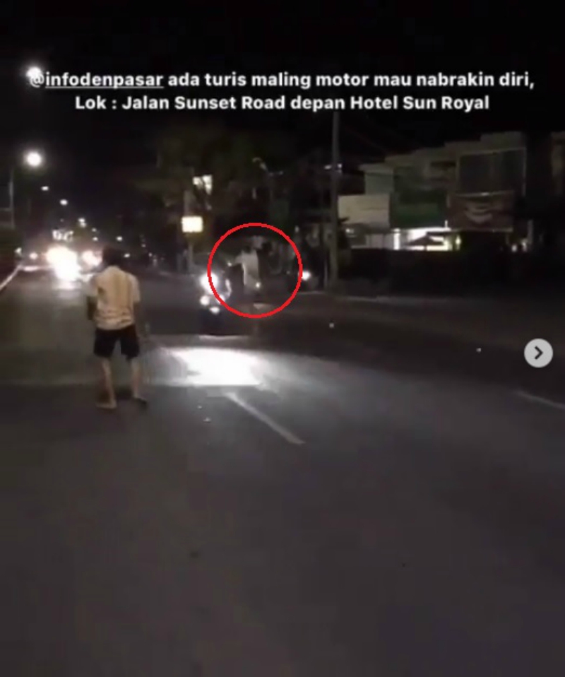 An Australian tourist was arrested in Bali, Indonesia after committing a slew of random, violent acts on the streets over the weekend.