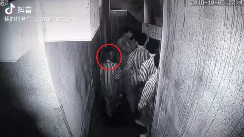 A woman has expressed gratitude to her group of male friends for saving her from a chainsaw “killer” at a “haunted” escape room in Shaanxi province last October.