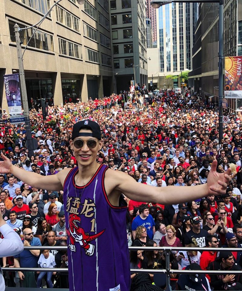 Jeremy Lin has addressed his emotional breakdown at a recent church service in Taiwan, where he opened up about his feelings on being a free agent at the NBA.