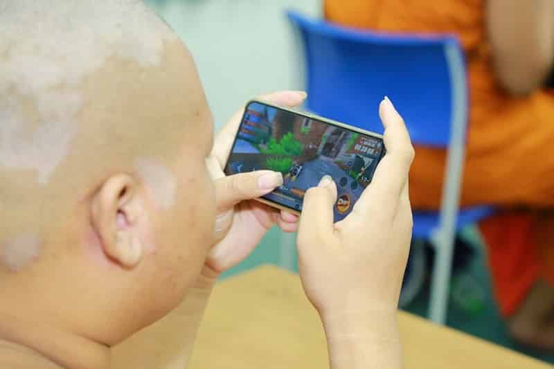Three young novice monks from the Balee Sathit Suksa school were crowned as champions of an esports tournament for a mobile racing game in Thailand.