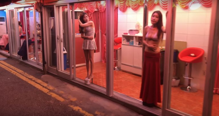 Brazilian Women Told They’d Be K-Pop Stars, Get Forced Into Prostitution in South Korea