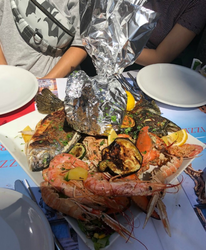 A restaurant in Rome is being lambasted on the internet after slapping a pair of Japanese diners with a 430-euro ($471) bill for a relatively simple meal they had early last month.