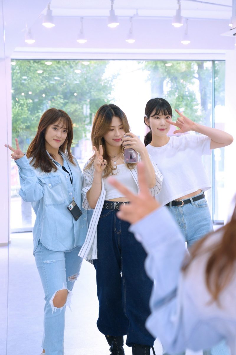k-pop airbnb