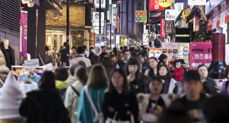 UPDATE: Korean Man Lends $247 to Dubai Tourist, Gets $762,000 Back is a HOAX