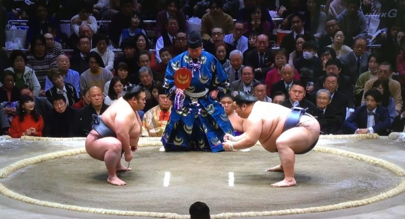 SUMO/ Takakeisho clinches his third championship in fight to finish