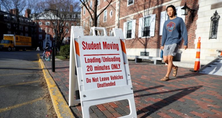 US Plans to Deport International Students Who Only Have Online Classes