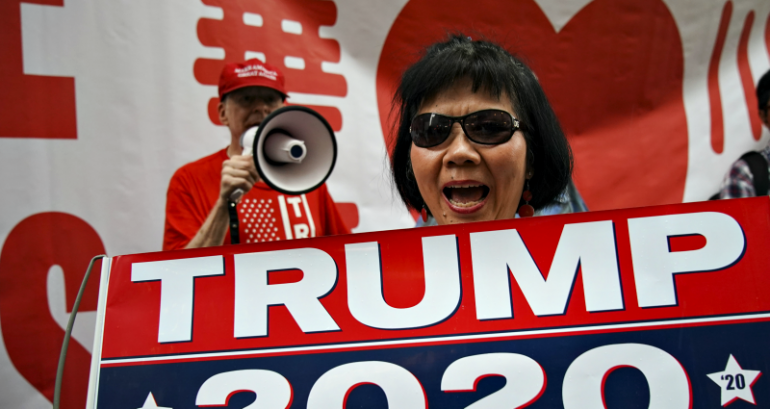 WeChat is Being Used to Campaign for Trump