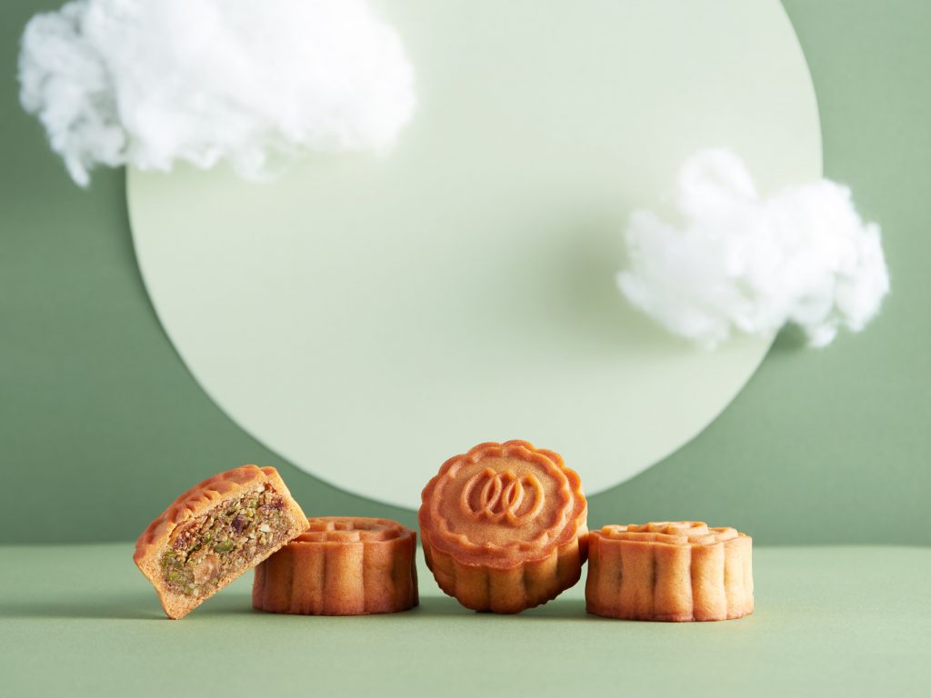best mooncakes for upcoming mid autumn festival 🥮, Gallery posted by  Amari