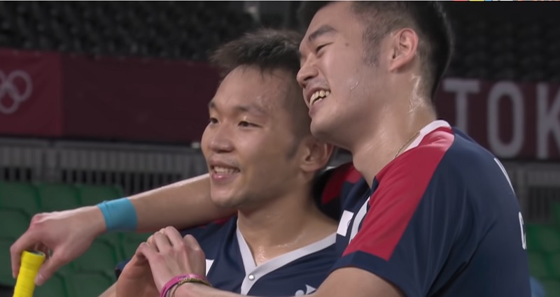 Taiwan’s national flag anthem plays during badminton medal ceremony in historic Tokyo Games moment