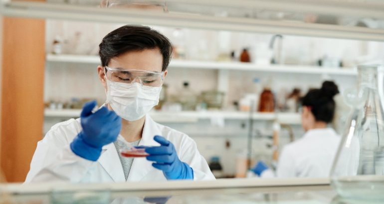 Study: Half of US-based Chinese scientists express fear of racial profiling and surveillance by feds