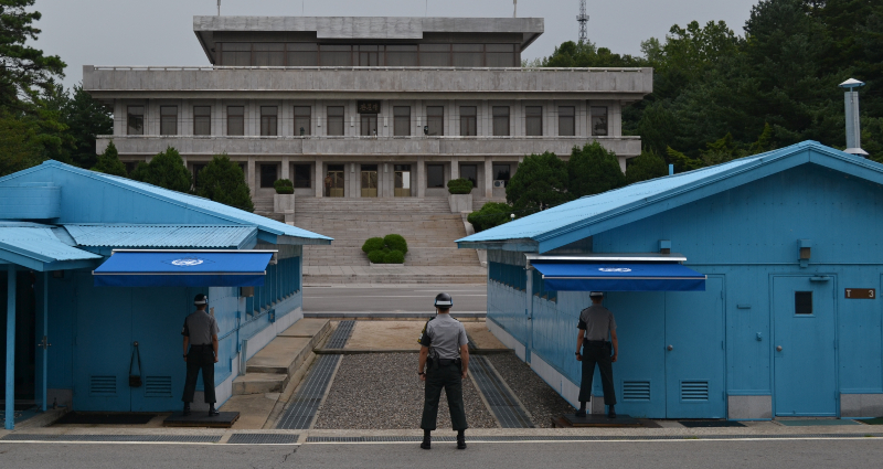 DMZ_SOKOR_SIDE