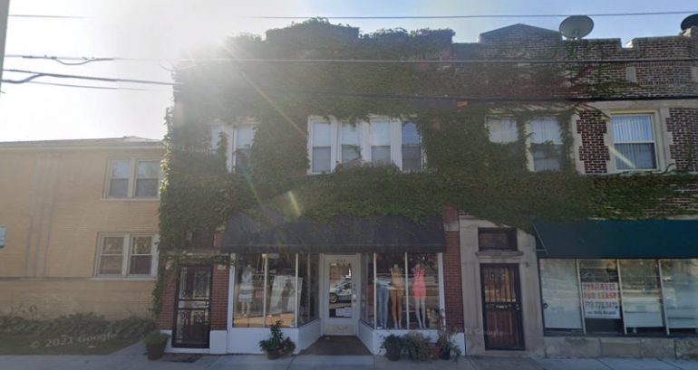 Small business owner shuts down her store in Chicago after $30,000 burglary and anti-Asian ‘harassment’