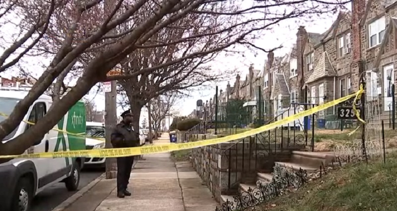 Man turns himself in for triple stabbing