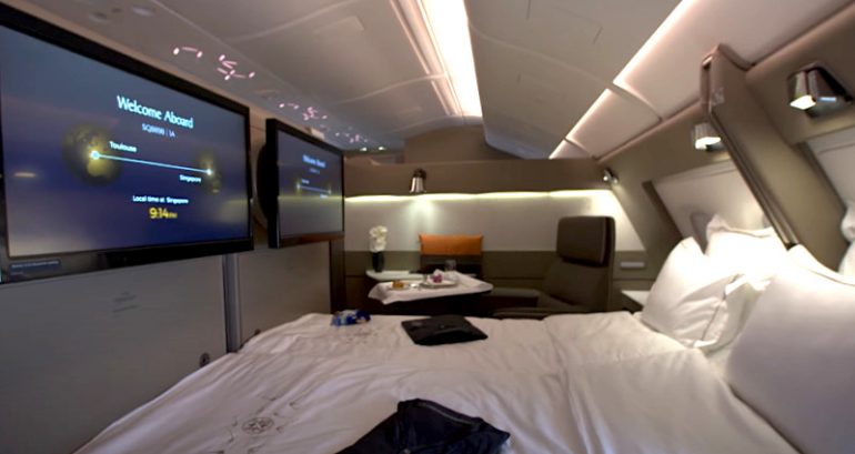 Singapore Airlines’ most luxurious first-class suites are now available from the US — take a look inside