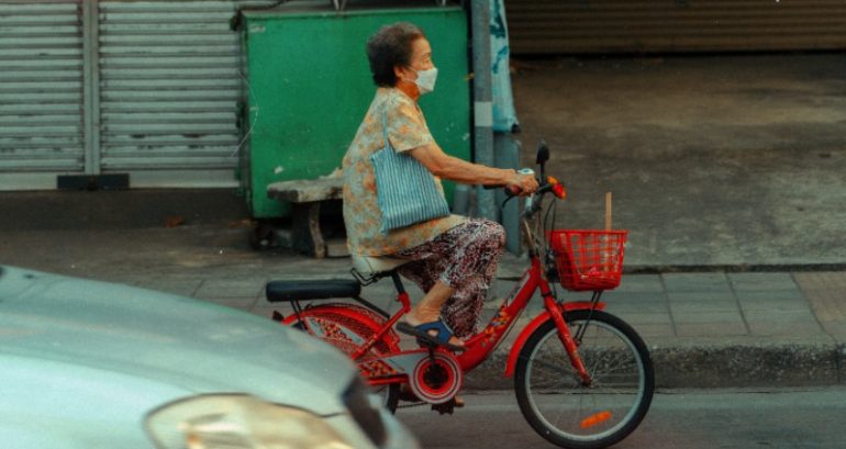 Singaporean woman, 82, fears for her future after moving overseas to be with daughter who stopped caring for her