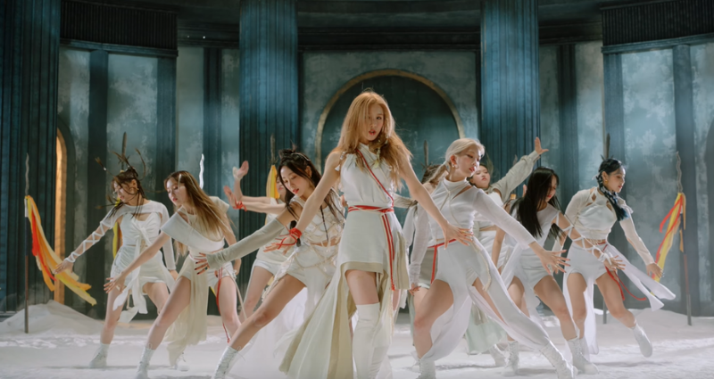 LOONA