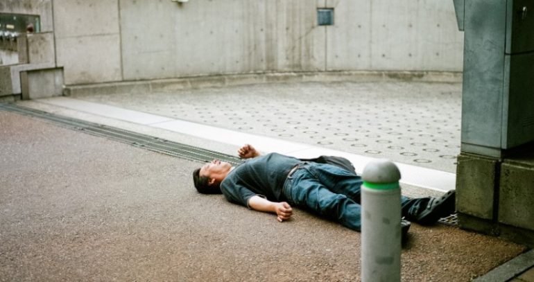 Japanese man loses USB drive containing personal info of 460,000 residents after drunken night out
